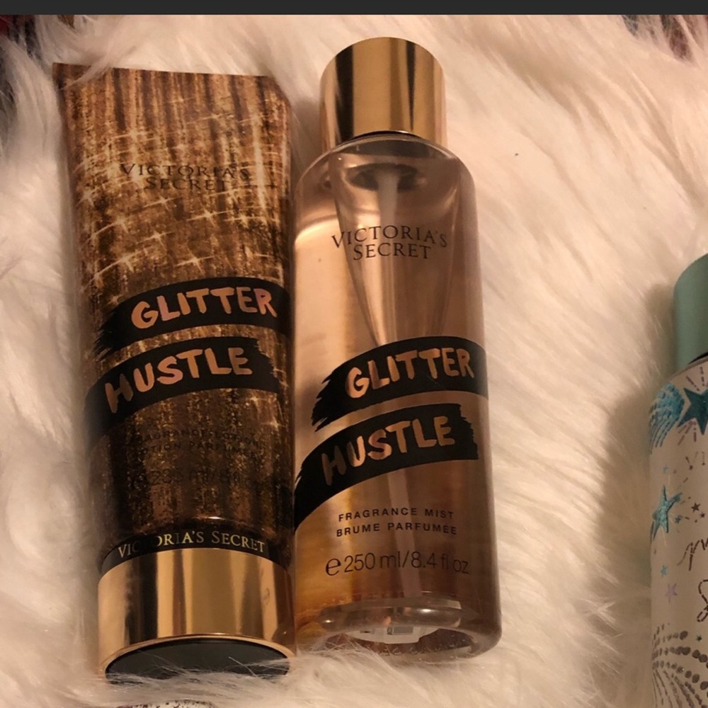 Victoria’s Secret Glitter Hustle Set 🎉
